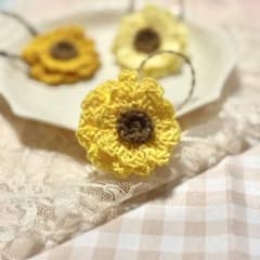 ヘアゴム ひまわり イエロー 夏 花 コットン かぎ針編みのサムネイル