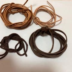 革ひも、皮紐のサムネイル