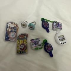 Tamagotchi Uni たまごっちミニチュアチャーム 7個セットのサムネイル
