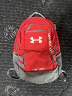 UNDER ARMOUR バックパック リュック レッドのサムネイル