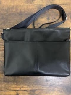 HARE レザーサコッシュのサムネイル