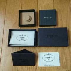 BVLGARI  PRADA  空き箱のサムネイル