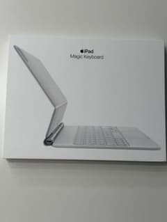 Apple Magic Keyboard 11インチ ホワイトMJQJ3J/Aのサムネイル