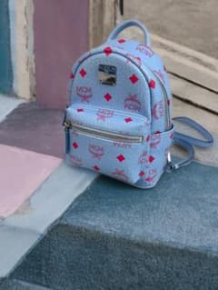 ✨極美品✨MCM エムシーエム ヴィセトス ミニレザーリュック バックパック ✨極美品✨MCM エムシーエム ヴィセトス ミニレザーリュック バック