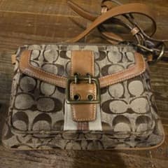 COACH シグネチャー ブラウン　ダメージ加工のサムネイル