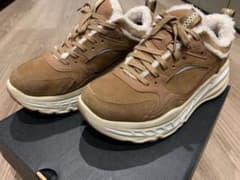UGGボアスニーカー☆定価22000円のサムネイル