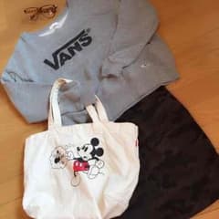 VANSトレーナーのサムネイル