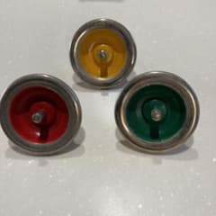 昭和レトロ　鉄ゴマ　ジャンク品込み　36個 昭和レトロ 鉄輪コマ 独楽 こま 10個セット レトロ玩具 当時物 - メルカリ