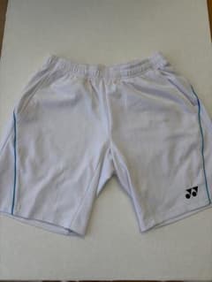 YONEX ハーフパンツ　M 白のサムネイル