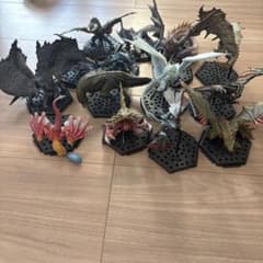 【まとめ売り】モンスター ハンターフィギュア 15体セットのサムネイル