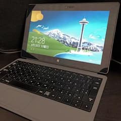 オフィスすぐ使えるモデル サーフェス2とキーボードのサムネイル