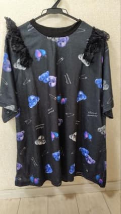 クマ柄 レース付き 半袖Tシャツ ブラックのサムネイル