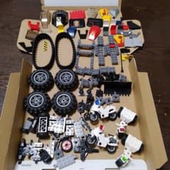 5　レゴ　車系パーツまとめ売りのサムネイル