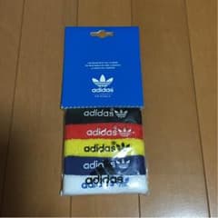 アディダスオリジナル 細いリストバンドのサムネイル