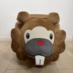 ビッパ　スツール（メスのすがた）のサムネイル