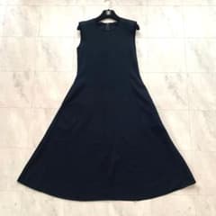 23年 美品 フォクシー SILVER MIST ニットワンピース 黒 38 23年 美品 フォクシー SILVER MIST ニットワンピース 黒 38 - メルカリ