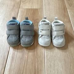 asics スクスク　13.0  13.5  2足セットのサムネイル