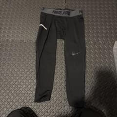 Nike Pro DRI-FIT ブラック タイツのサムネイル