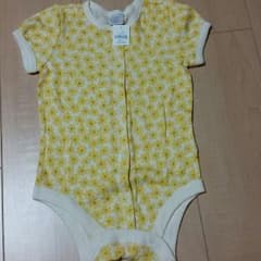値下げ！！　GAP　新品タグつき　ロンパースのサムネイル