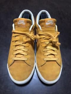 【希少！！】　NIKE SB BLAZER LOW GT QS スニーカーのサムネイル