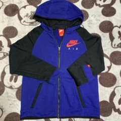 ＹU様専用　NIKEパーカーのサムネイル
