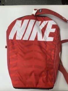 NIKE バッグパック 赤のサムネイル