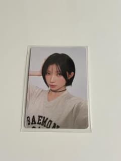 BABYMONSTER UNIQLO トレカ アサのサムネイル