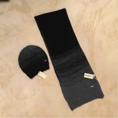 [期間限定セール]DIESEL ニット帽 マフラーのサムネイル