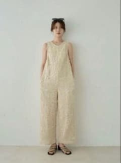 eaphi BACK RIBBON LACE ROMPERS short - メルカリ