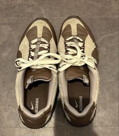 NIKE x JACQUEMUS スニーカーのサムネイル