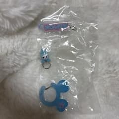 ナヨン twice アクリルカラビナフロッキーのサムネイル