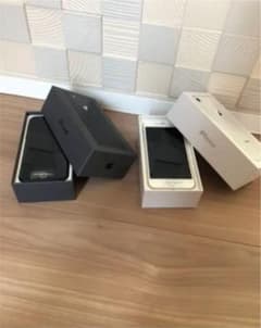 iPhone8  64GB  SIMロック解除のサムネイル