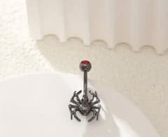 (新品)クモデザイン ボディピアス へそピアス
