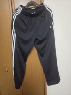 adidas トラックパンツのサムネイル