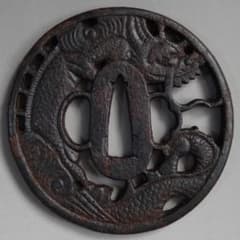 雲龍図透鍔 】 鍔 鐔 鉄地 刀装具 日本刀 武具 骨董 - メルカリ