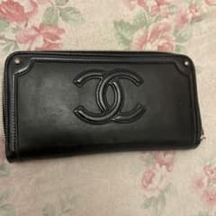 CHANEL エナメルココマーク長財布　ネイビーのサムネイル