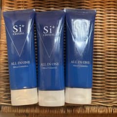 Si + クリスタルオールインワンジェルのサムネイル