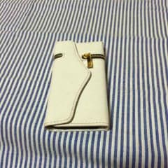 小銭入れ付きiPhone5.5s手帳型カバーのサムネイル