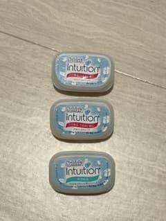 【RINA様】シック イントゥイション 替刃(未使用)のサムネイル
