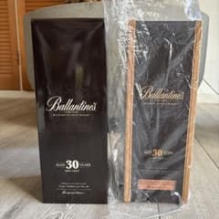 Ballantine's 30 Years Aged Scotch Whiskyのサムネイル