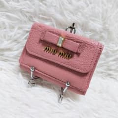 ミュウミュウ◇クリスタルりぼんコンパクト三つ折り財布 マドラス