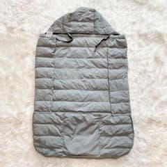 【美品】ダウン防寒ケープ 抱っこ紐 ベビーカー兼用 グレーのサムネイル