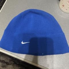 ビーニー 帽子 90s Nike ナイキ 青 ニットキャップ 刺繍 ワンポイント