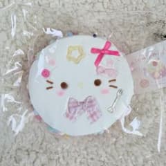 nienienie キティ　マカロン　ケーキ　スクイーズのサムネイル
