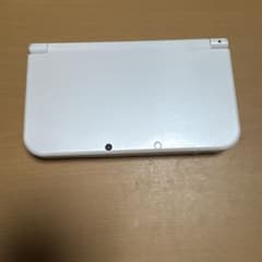 Nintendo 3DS LL 本体 ホワイトのサムネイル