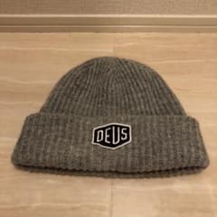 DEUS ニット帽のサムネイル