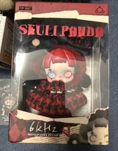 POPMART SKULLPANDA 6khz ヨーロッパ限定スカルパンダ ヨーロッパ限定 SKULLPANDA 6kHz スカルパンダ - メルカリ
