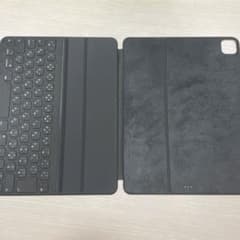 Smart Keyboard Folio 12.9インチのサムネイル