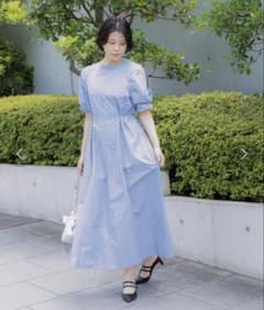 Ray BEAMS 半袖ショルダースリット　ワンピースのサムネイル