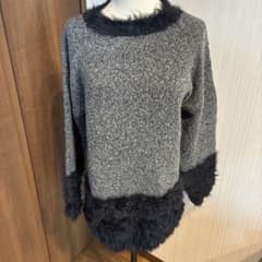 dazzlin フェイクファー切替 ニットミニワンピース グレー×ブラックのサムネイル
